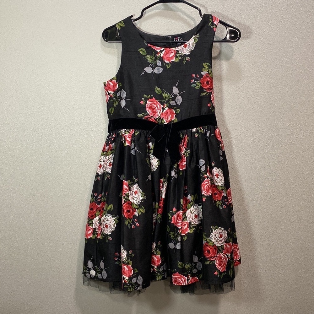 Lilt‎ floral dress